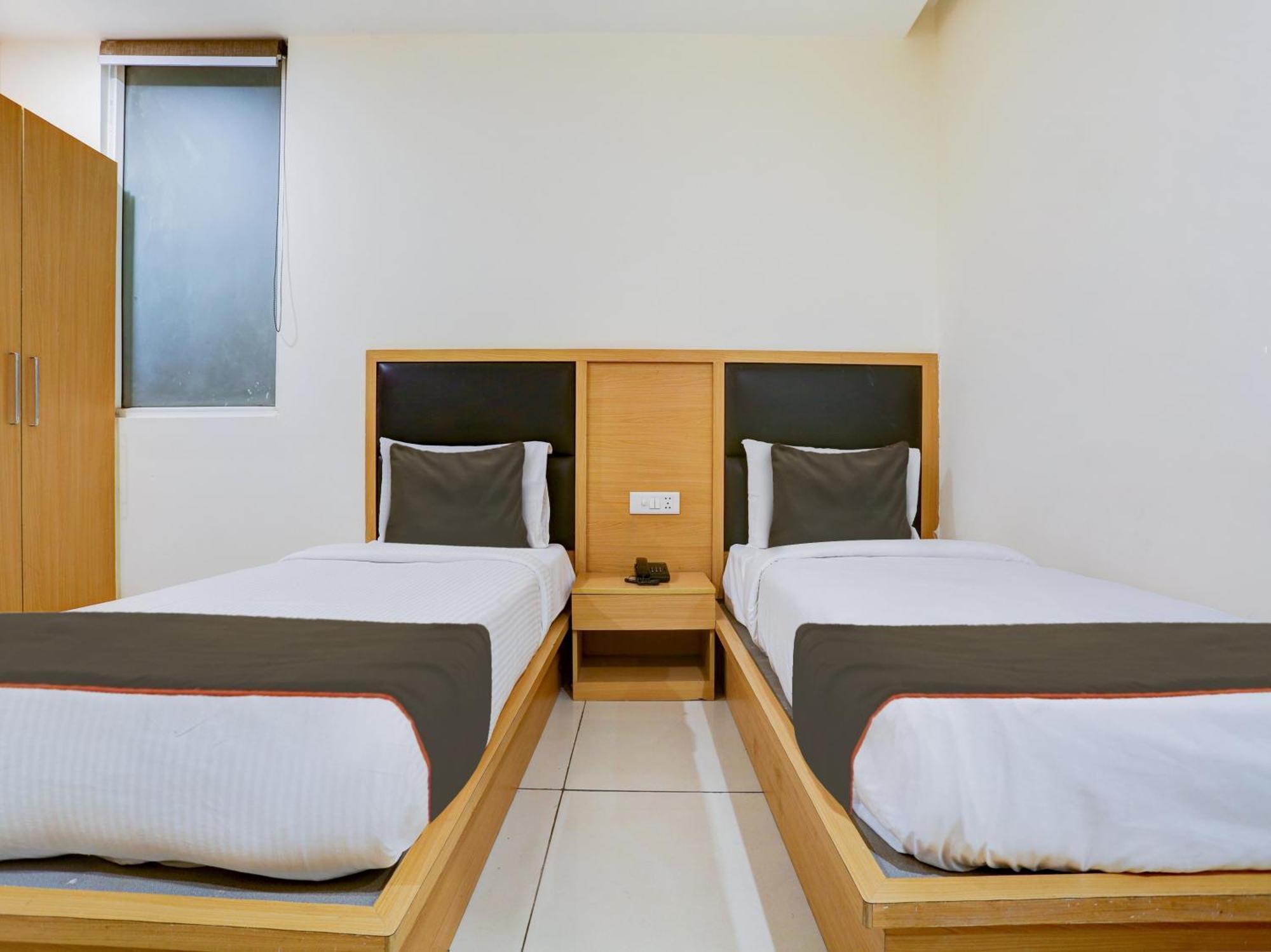 Collecion O White House Hotel นิวเดลี ภายนอก รูปภาพ