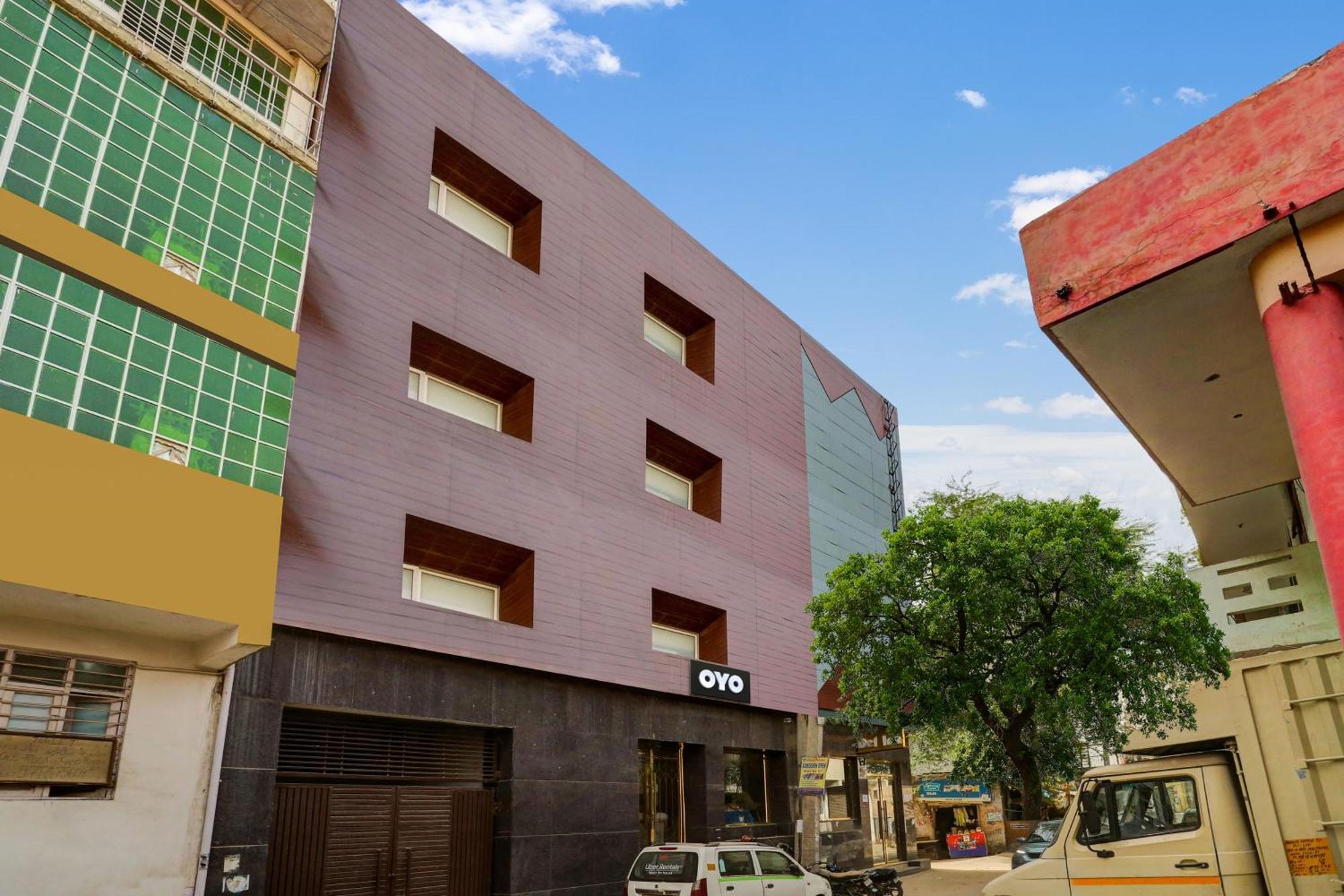 Collecion O White House Hotel นิวเดลี ภายนอก รูปภาพ